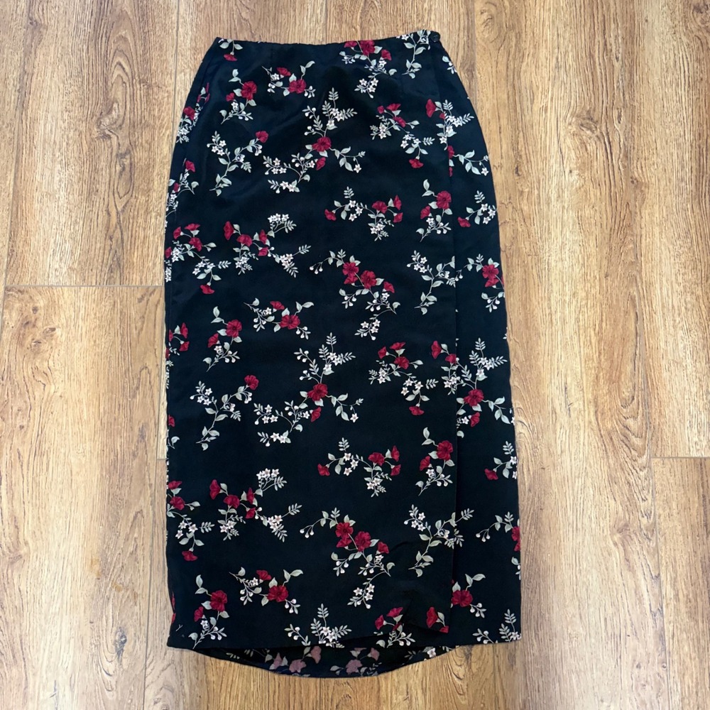Vintage 90's‎ Floral Size 6 Maxi Wrap Skirt Whimsigoth Romantic Fairy Grunge